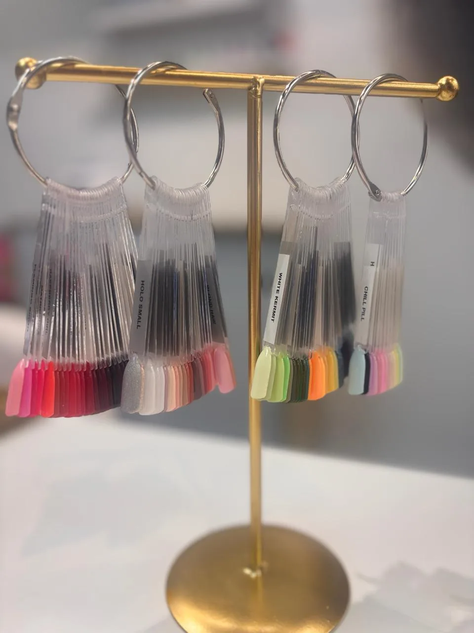Nuancier de couleurs Caly Nails